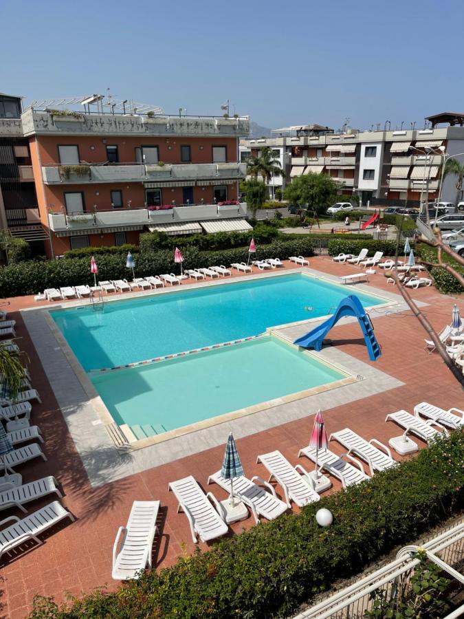 Taormina Mare Piscina Fondachello Apartment Fondachello  Ngoại thất bức ảnh
